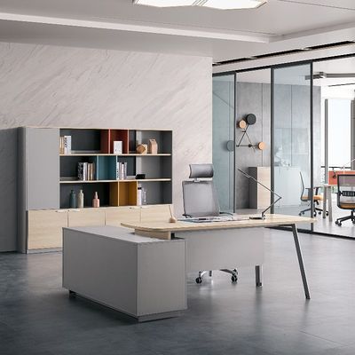 comprar Apoio à personalização Prático e moderno em conformidade com a ergonomia pessoal executivo escritório moderno estação de trabalho mesa online manufacture