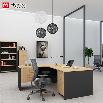 Secretária Executiva Clássica Personalizada com Armários, Gavetas, Arquivo e Armazenamento de Dados, Computador da Empresa, Secretária de Escritório, Secretária do Gerente